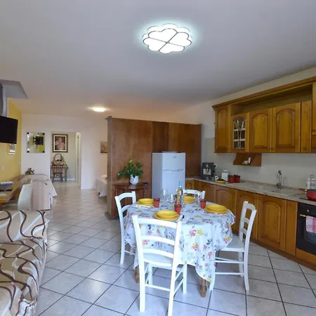 Antiche Mura Casa Vacanze Puegnago del Garda Exterior photo