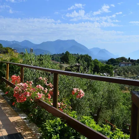 Antiche Mura Casa Vacanze Puegnago del Garda Exterior photo